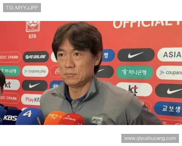 洪明甫谈新人紧张情绪 东亚杯对阵日本历来关键赛事