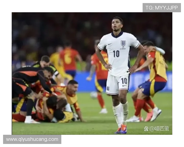 贝林厄姆情绪失控赛后怒追第四官员并暴踢饮料箱引发热议